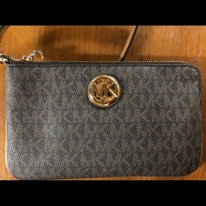 Michael Kors Wristlet